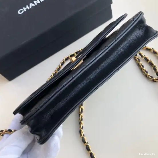 First Bag Ru CHANEL WALLET CHAIN 0602